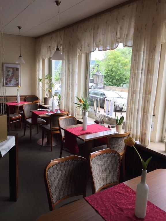 Pension Cafe-Braun Löf Kültér fotó