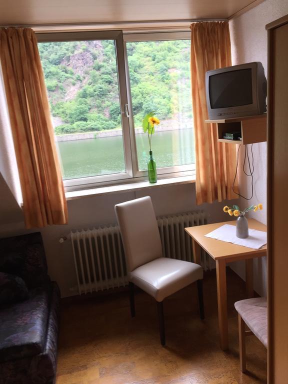 Pension Cafe-Braun Löf Kültér fotó